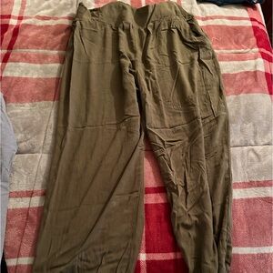 Green wide leg pants
